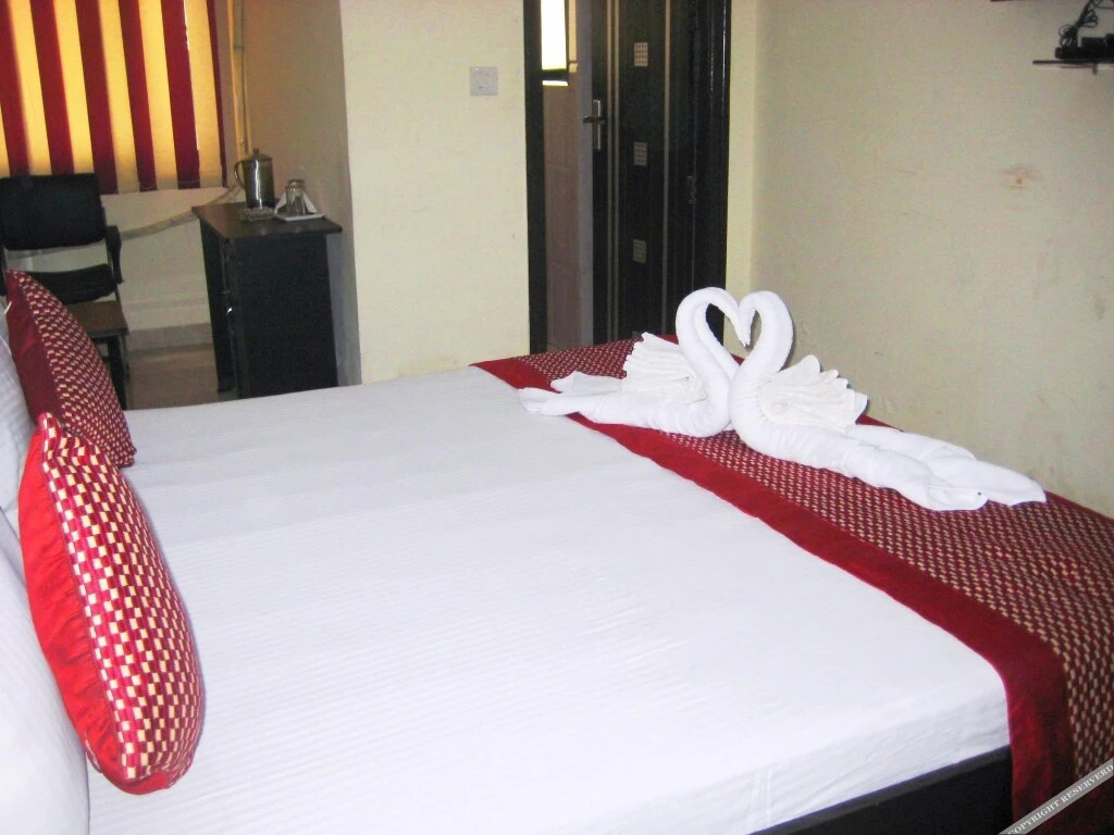 Maxfort Budget Hotel Dwarka