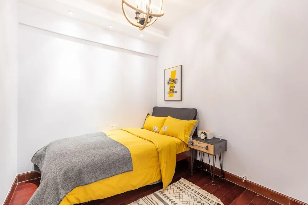 Locals Boutique Apartment Qianshan No.15