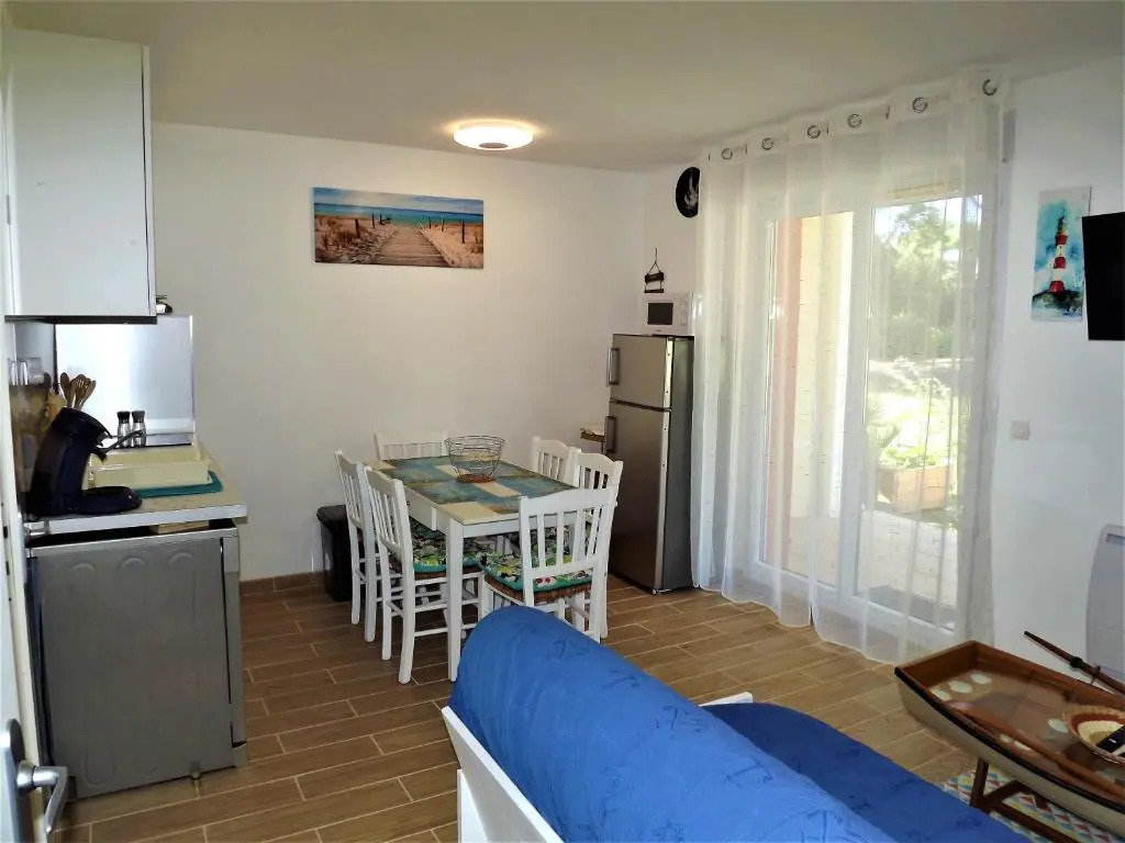 Appartement 6 personnes totalement rénové avec piscine
