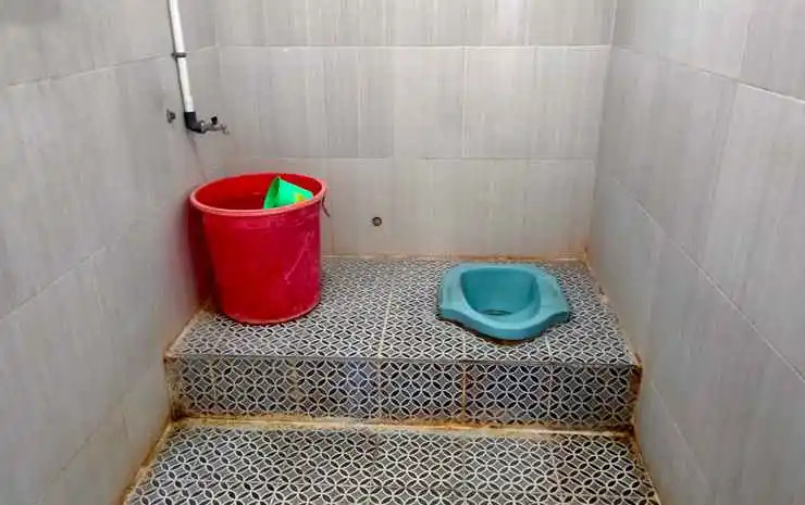 Hotel Keluarga Mekar Jaya Syariah Near UNS Solo