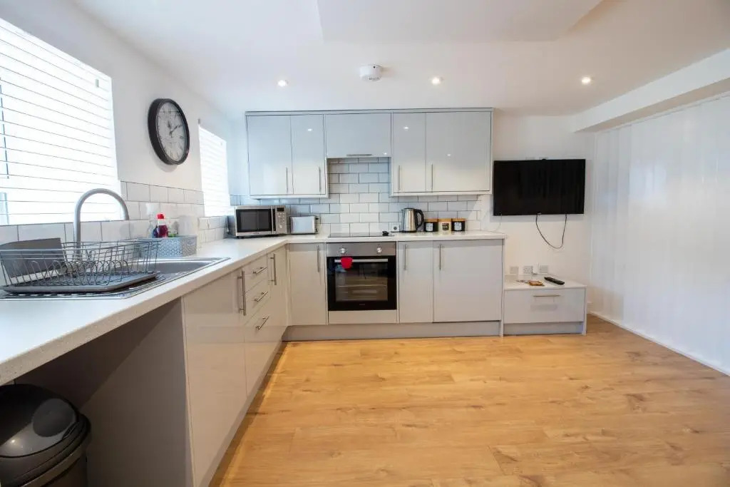 Stylish Studio in the Heart of the English Riviera