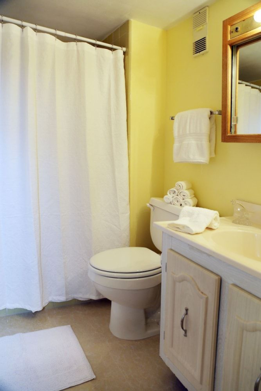 Cocoa Beach Towers - Oceanfront Resort with Heated Pool, Tennis Steps from the Pier