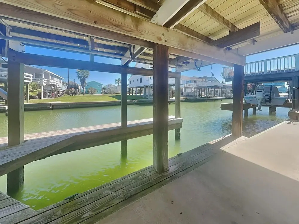 Bayview Cottage by Ryson Vacation Rentals