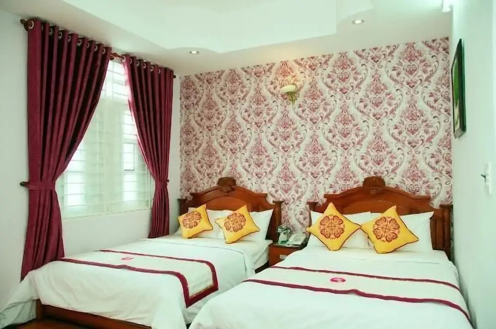 Sunrise Airport Hotel