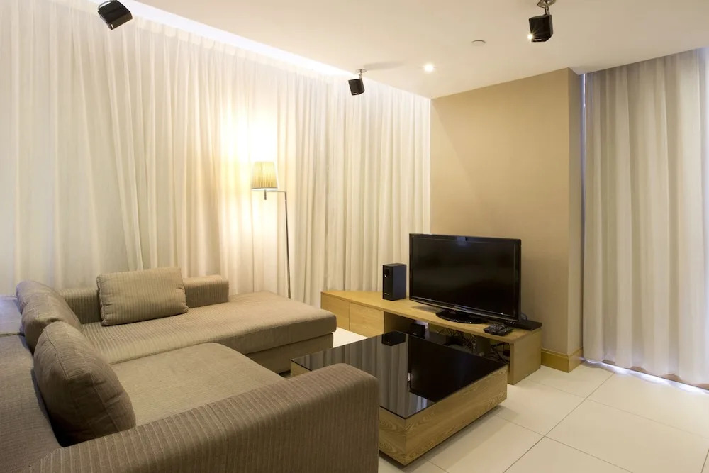 Largos Residences
