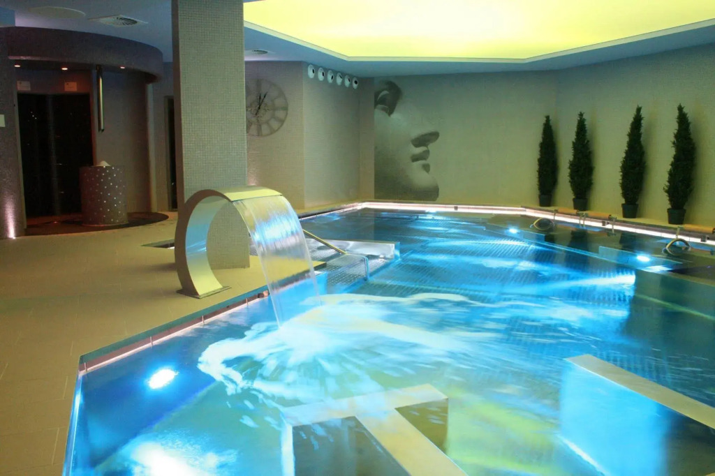 Grand Plaza Hotel & Wellness