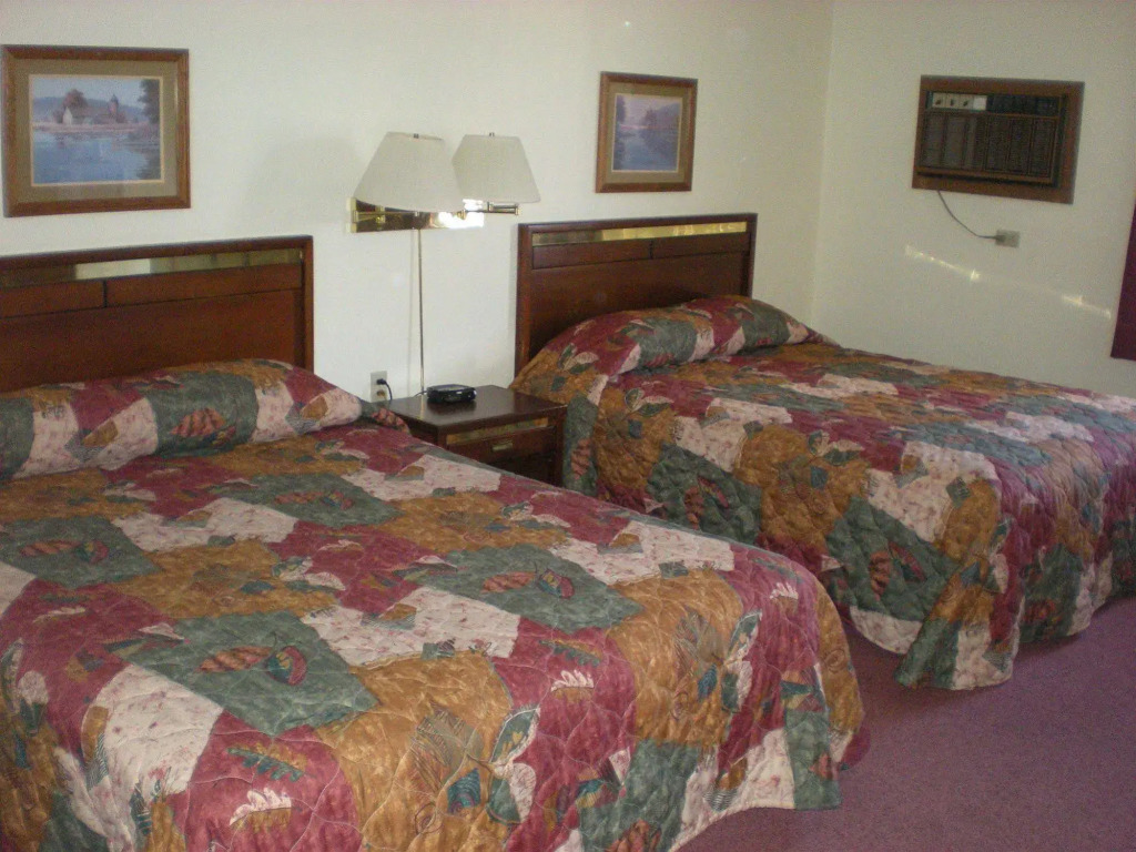 American Motel Waseca