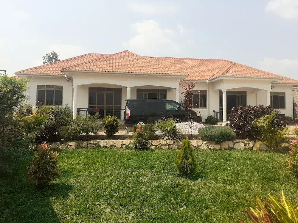 Driftwood Apartments - Nakwero