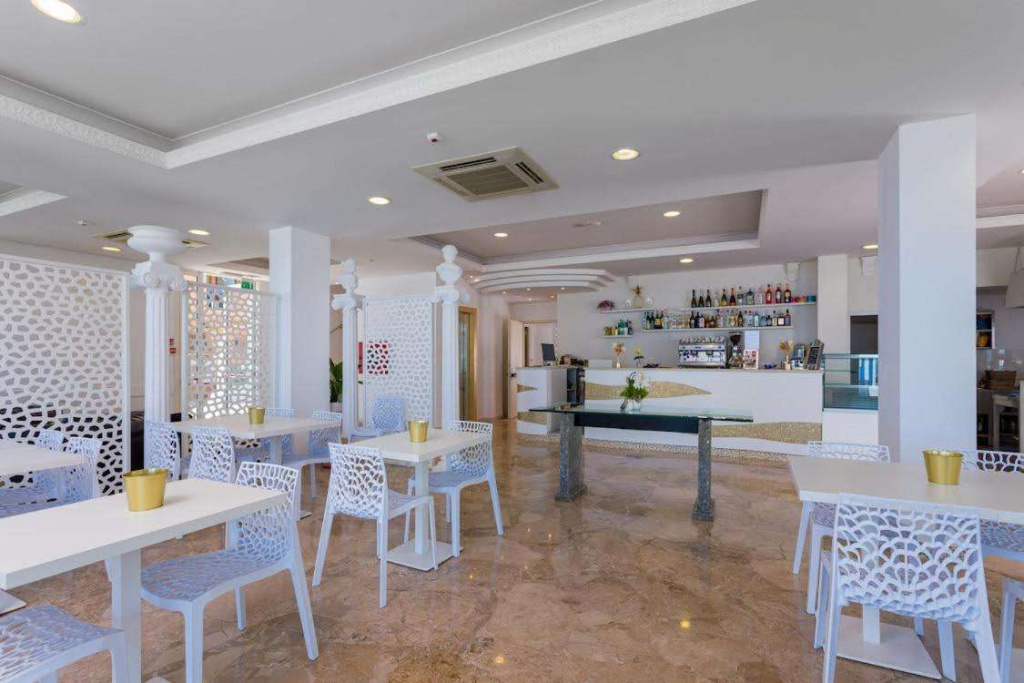 Miami Suite