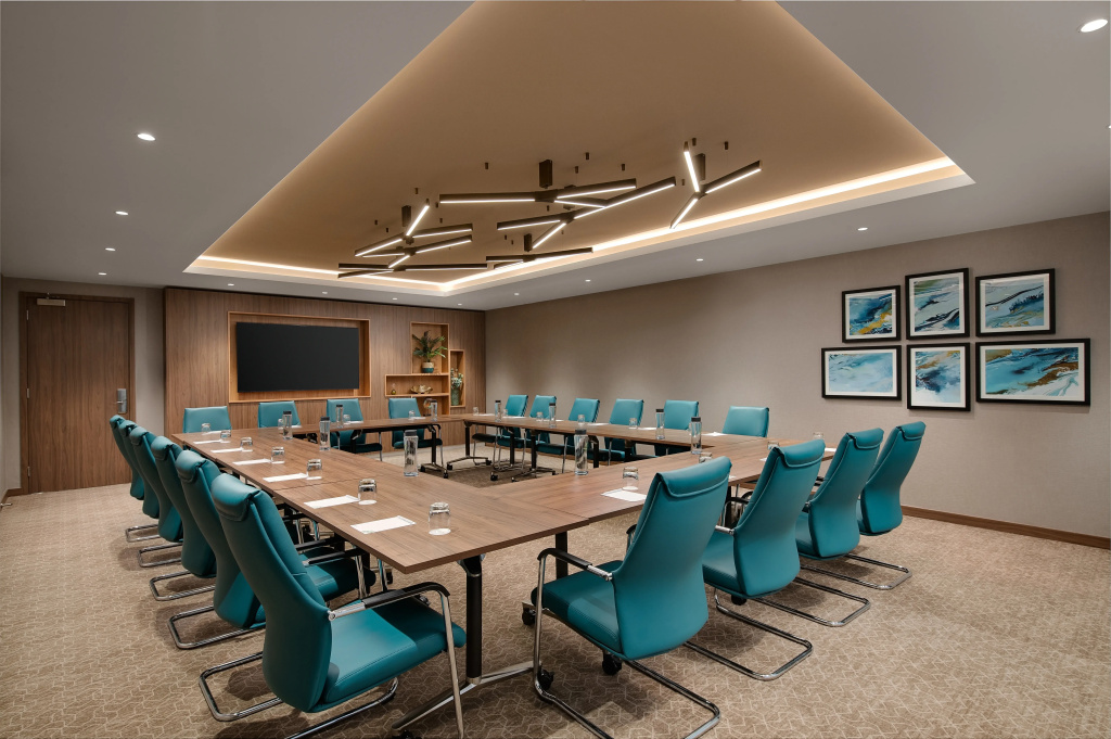 Holiday Inn London Gatwick - Worth by IHG