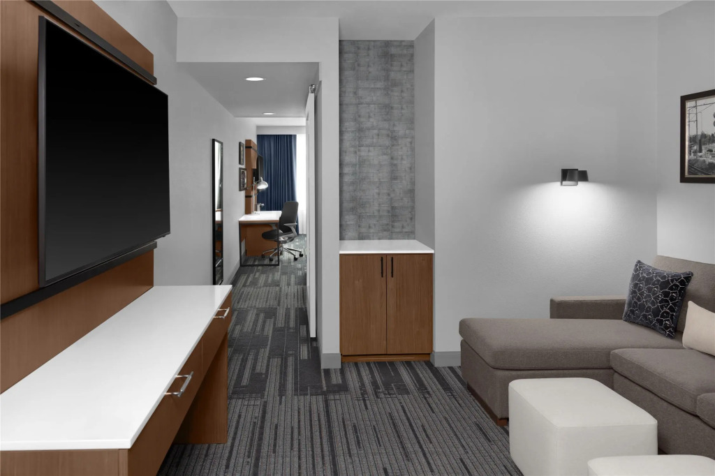 Doubletree By Hilton Midland West Loop I-250
