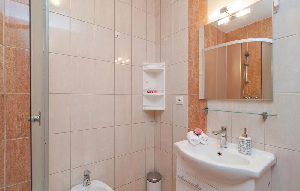 Stunning Apartment in Supetar With 2 Bedrooms and Wifi