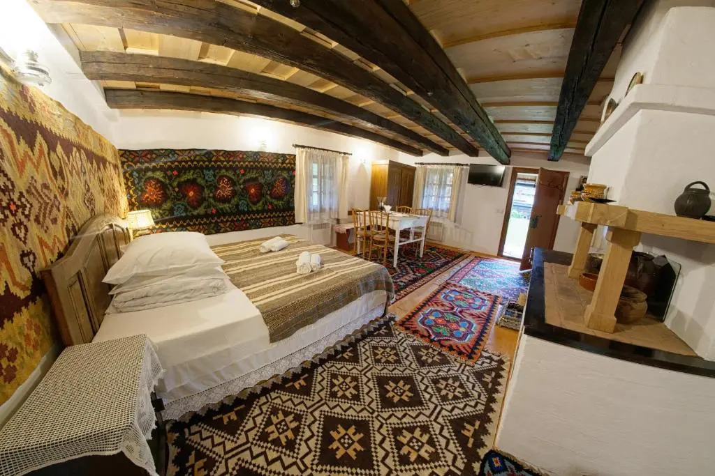Casa Povestilor