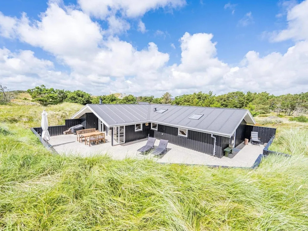 5 Person Holiday Home in Oksbol