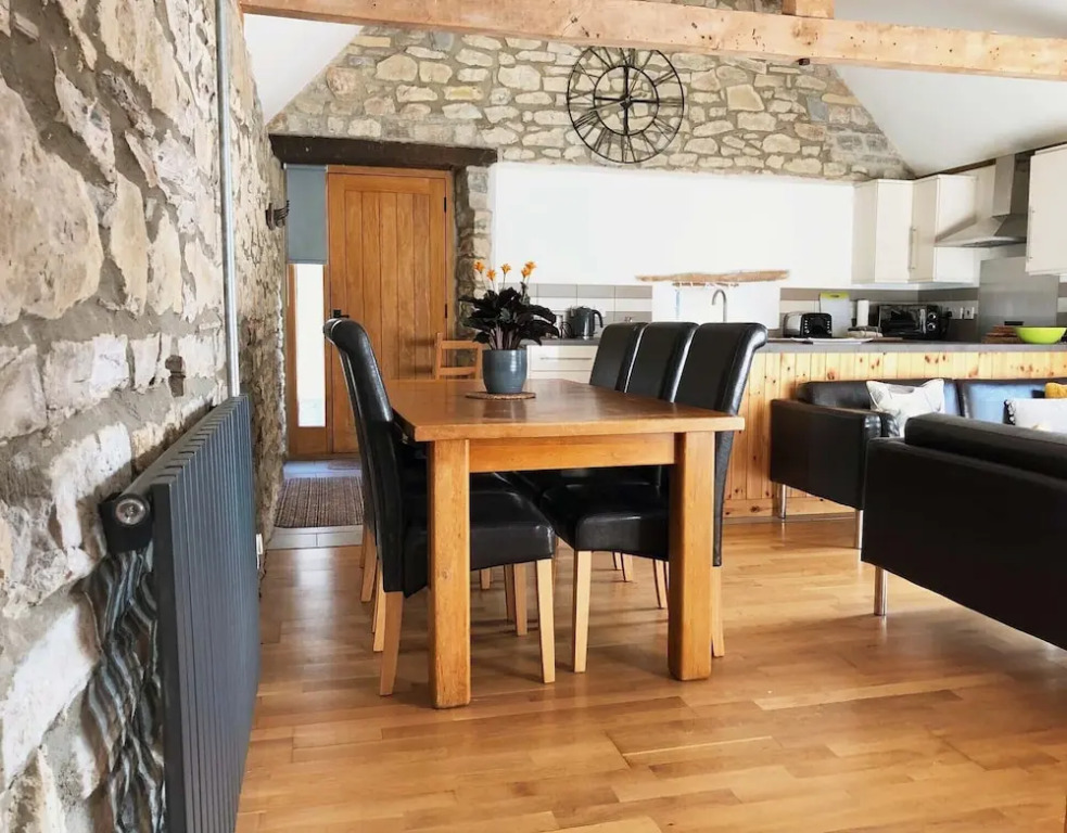 Somerset Country Escape - Luxury barns with hot tubs
