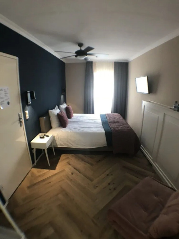 Hotel van Dyk