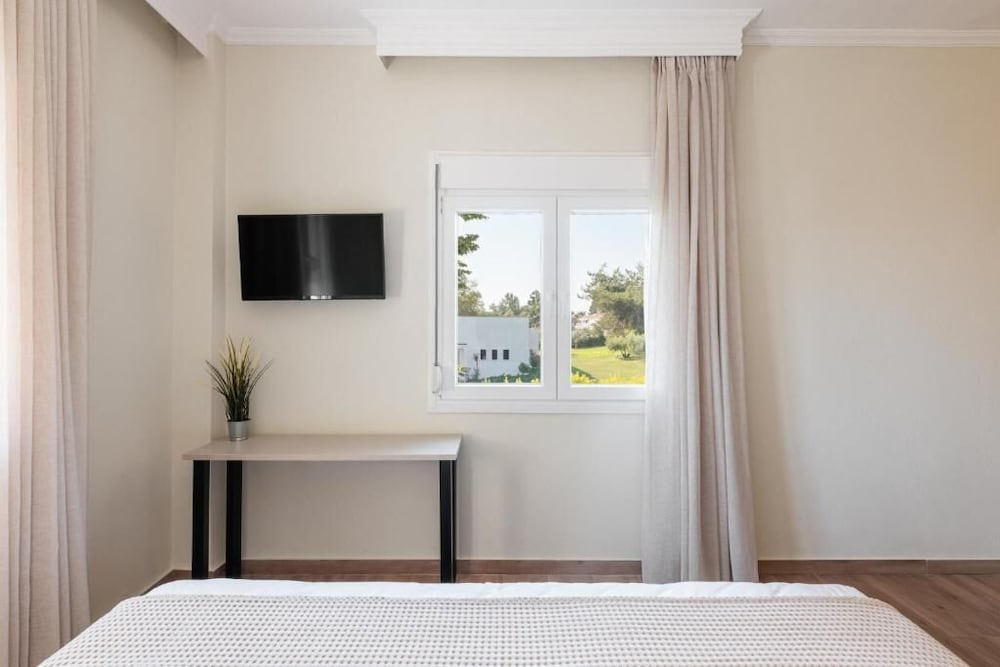 KYMA STAY - Beachfront apartments