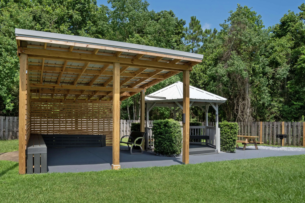 Best Western Plus Blue Angel Inn