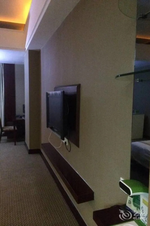 Hecheng Hotel