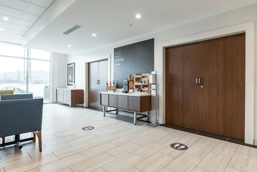 Holiday Inn Express & Suites - Moundsville by IHG