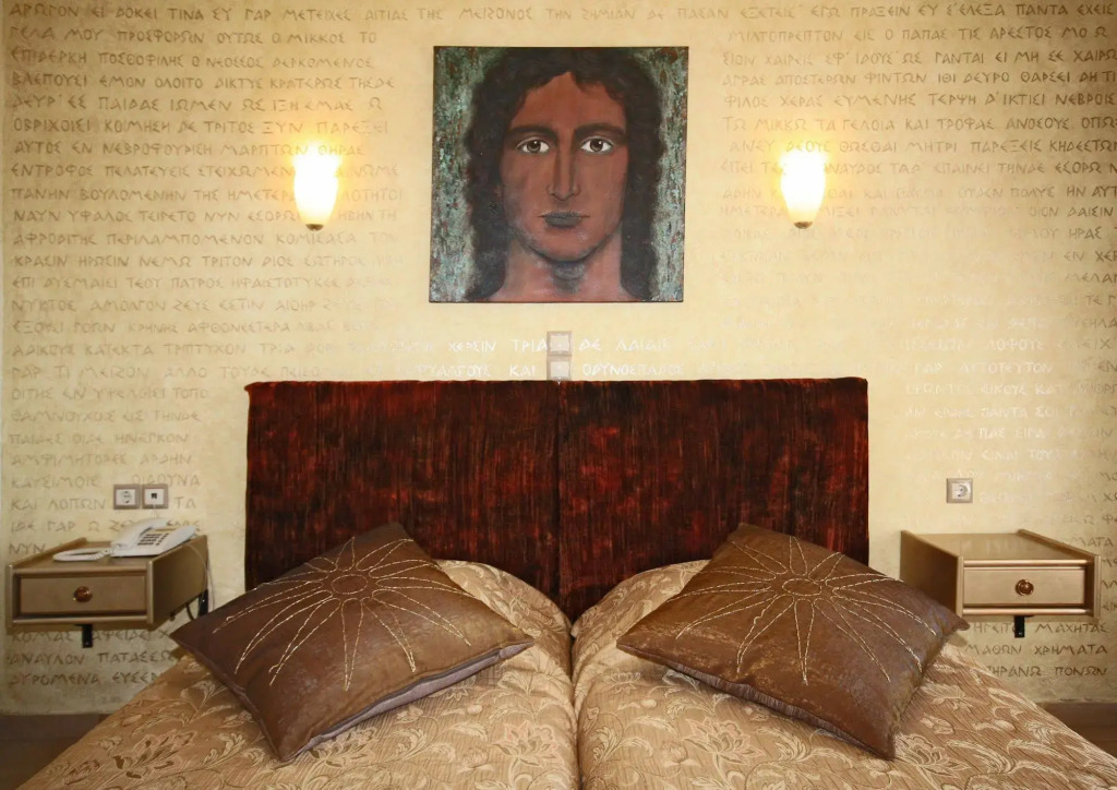 Nefeli Hotel