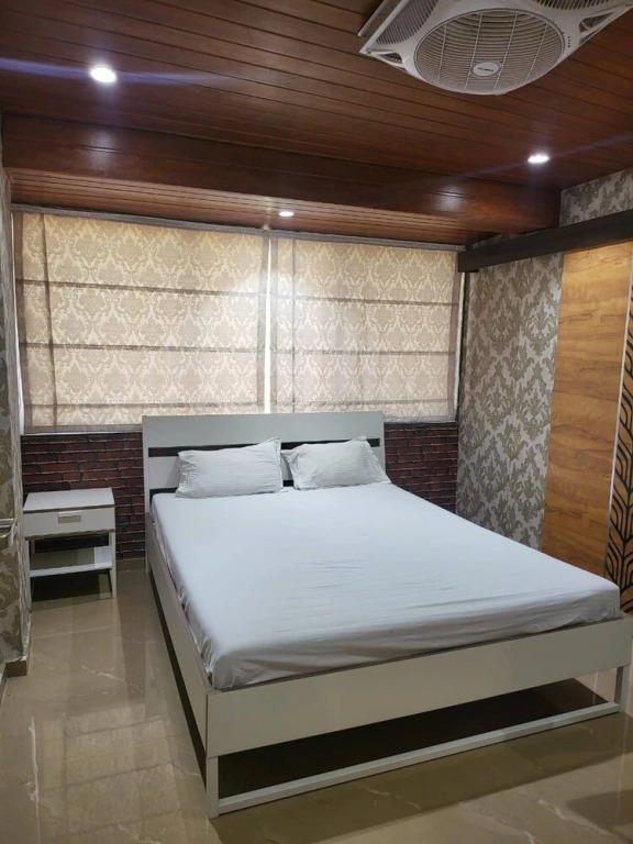 Misty Palace Luxury Villa by Natura Stays