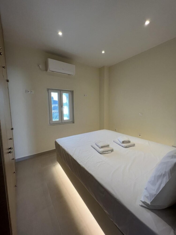 New Villa Sostis