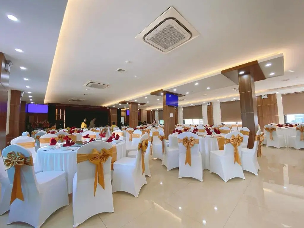 Galaxy Grand Hotel