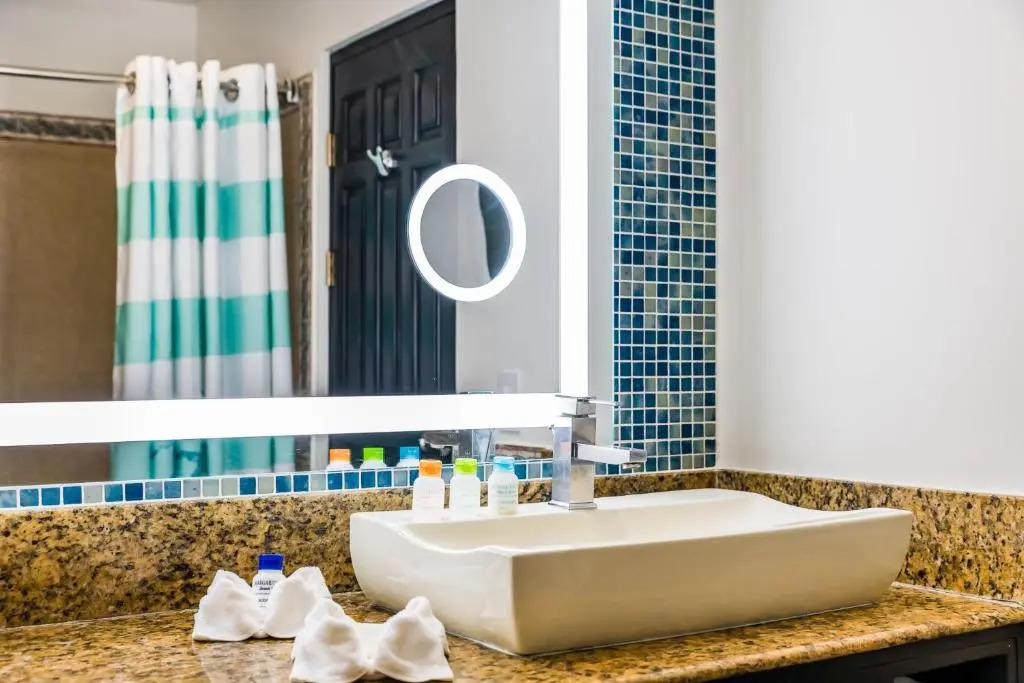 Margaritaville Beach Resort Playa Flamingo