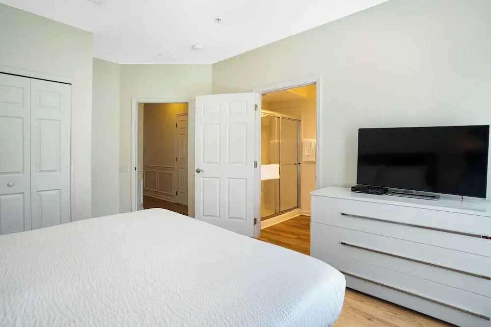 3-Story Townhome at Vista Cay Resort