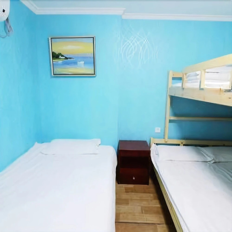 Rujia Tianqiao Business Hotel