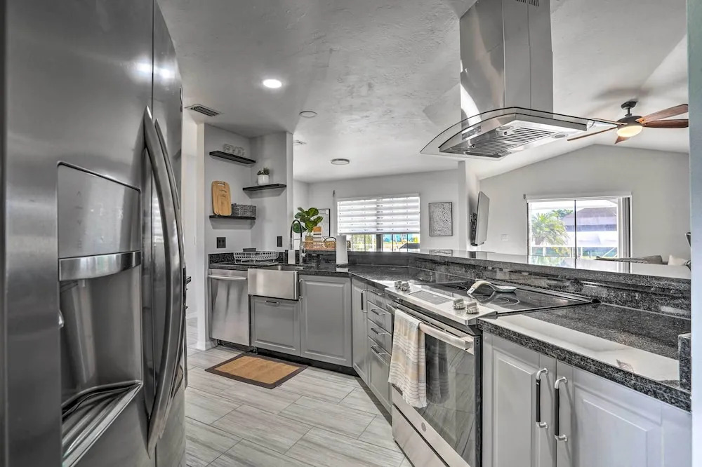 Game Room, Lanai & Pool: Breezy Cape Coral House!