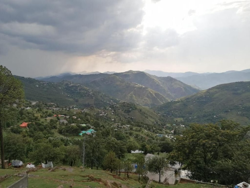 Navids Holiday Resort and Hotel, Murree