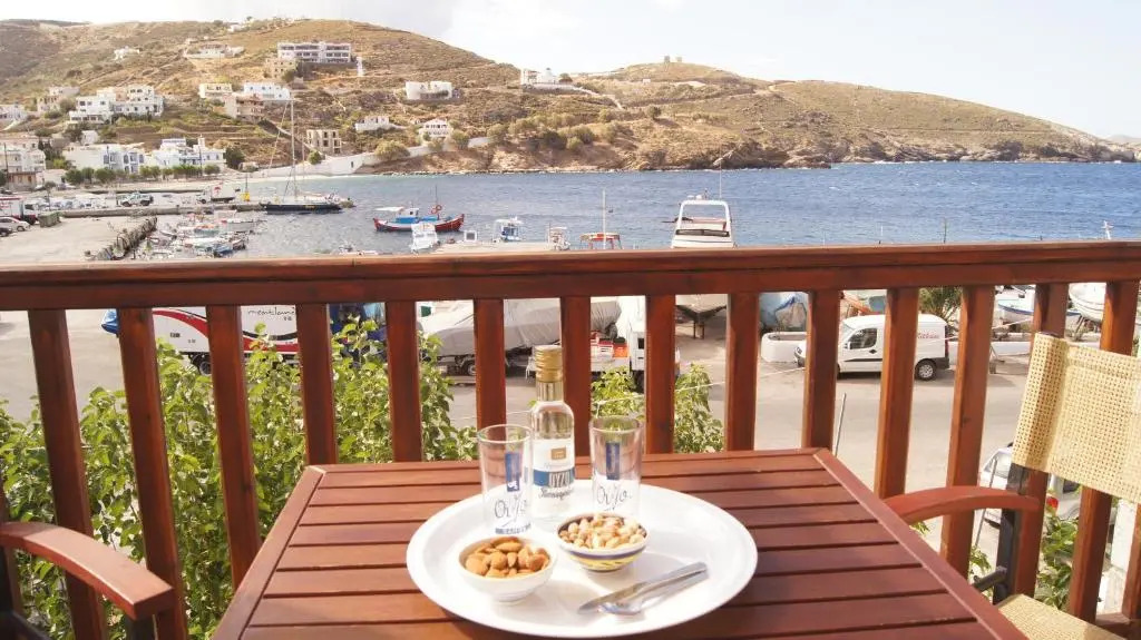 Archipelagos Hotel