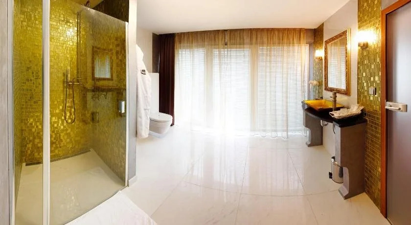Lux hotel Onyx