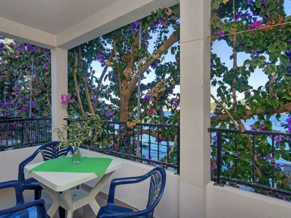 Apartment Rubin Hvar/Pokrivenik 22733