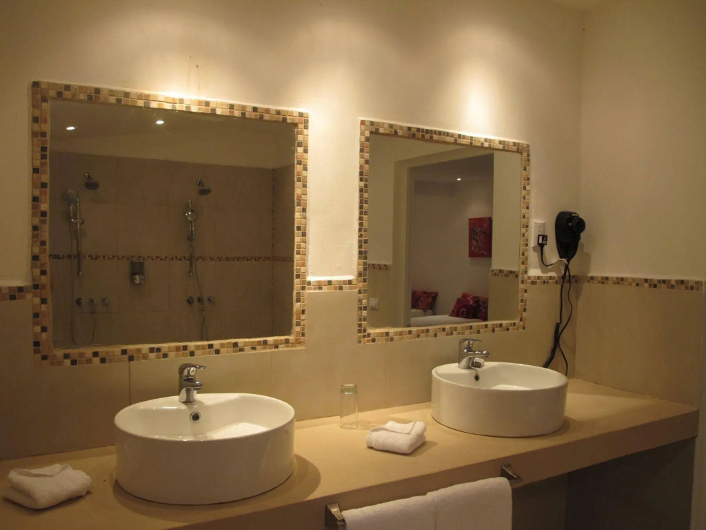 Casa Mapache Pool and Breakfast Included near Tamarindo Beach
