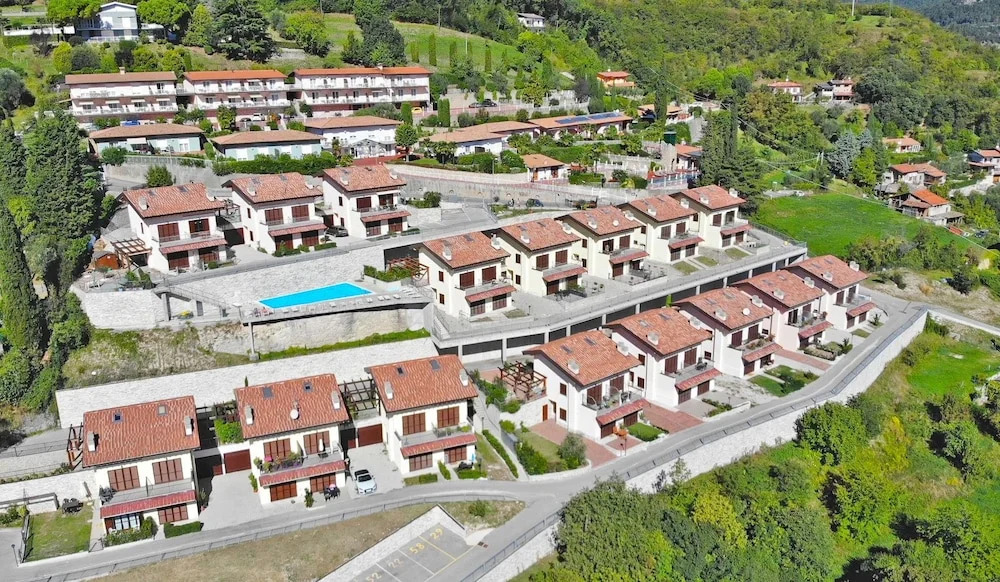 Holideal Tremosine La Quiete 52