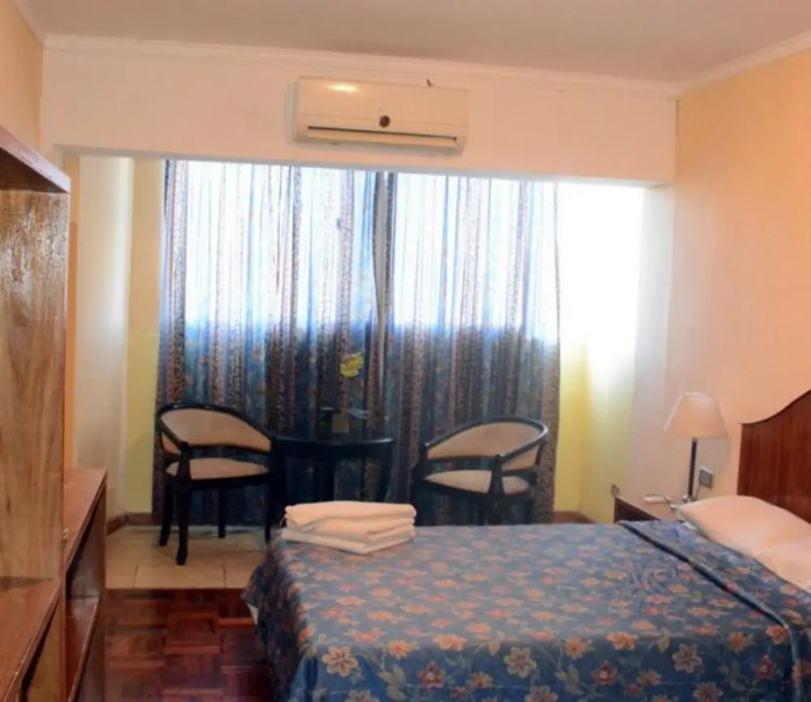 Hotel Latino