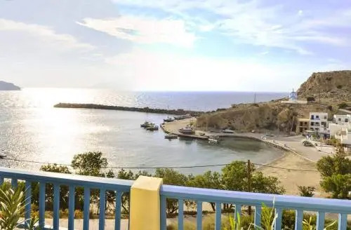 Finiki Villas
