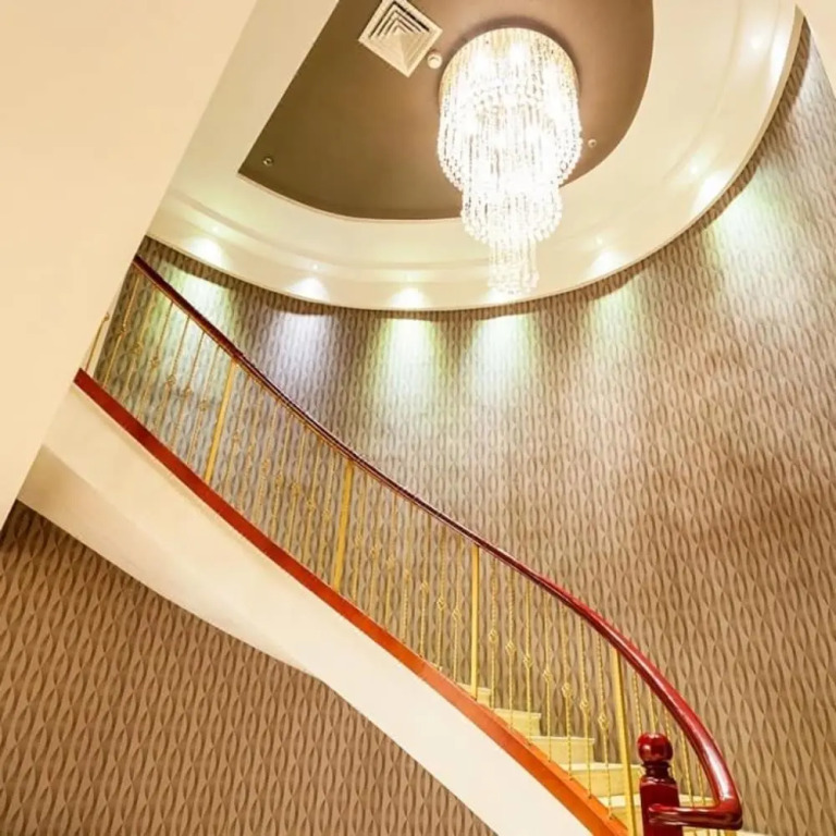 Global Hotel