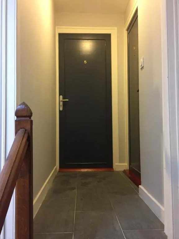 Beau studio meublé 25m2 avec parking