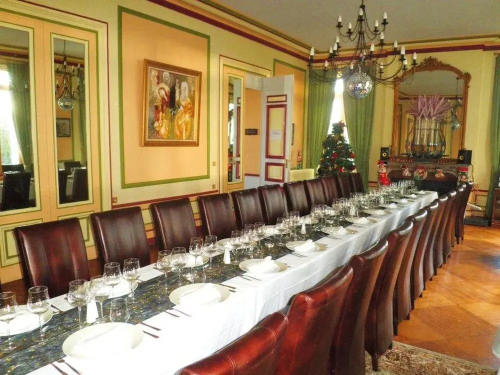 Chateau Des Saveurs