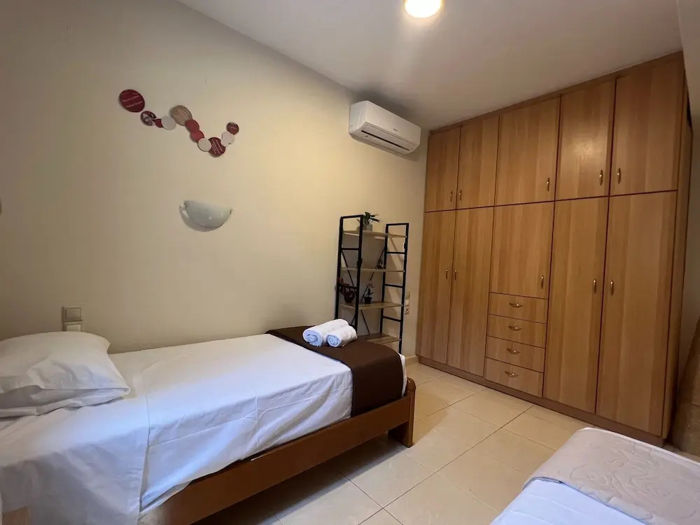 Kika Residence - 2 Bedroom House With Barbeque