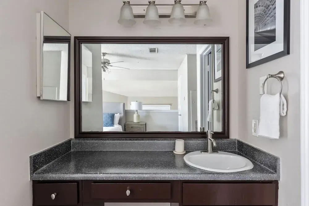Landing Apartments - Quail Ridge