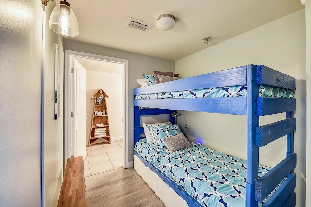 Shores of Panama 2330 - 1 Bedroom + Bunk Area . Beautiful Direct Beach View! Free Fun! 1 Condo by RedAwning
