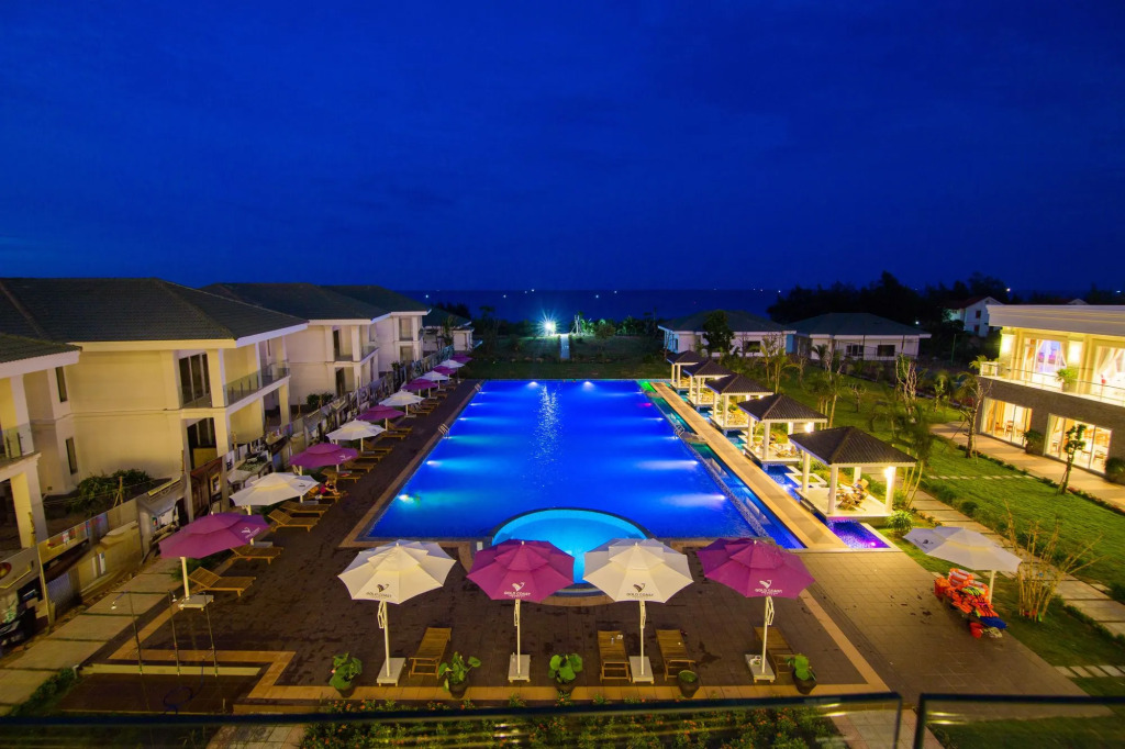 Gold Coast Hotel Resort & Spa