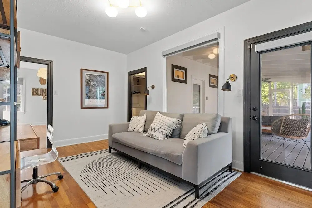2 Mi to Downtown Austin: Family Home w/ Porch!
