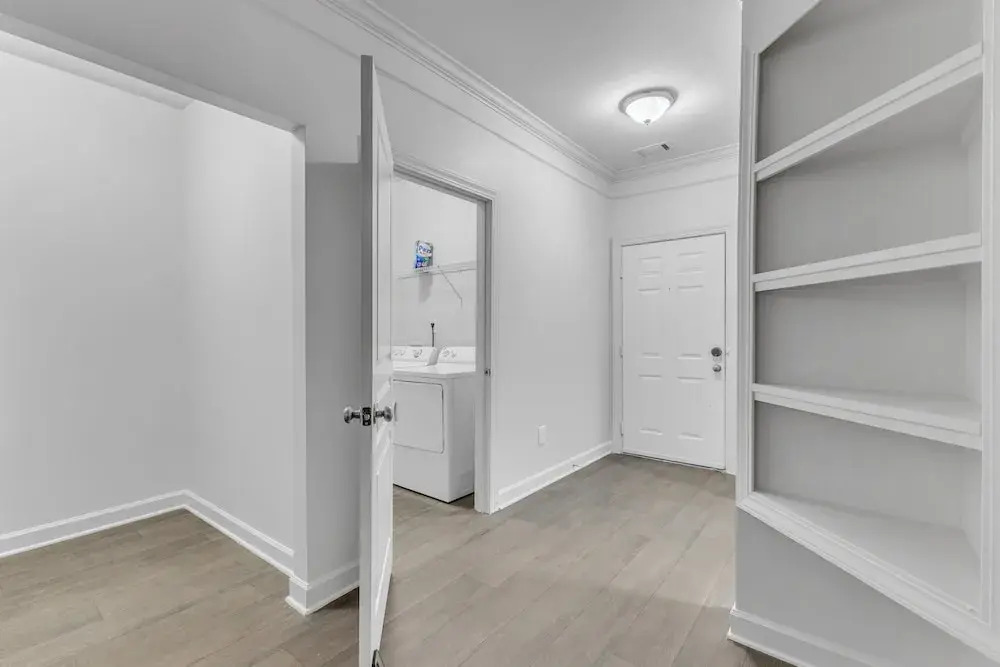 Upscale 2BR Suite Mins Downtown Raleigh