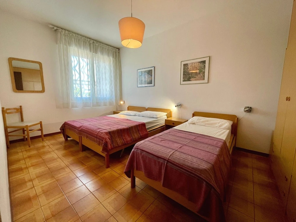 Spacious Apartment for six Guests